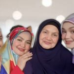 Siti Nurhaliza Kongsi Foto Bersama Saida, Sairah & Mak Salmah.. Netizen Komen: “Patutlah Anak-Anak Semua Cantik”