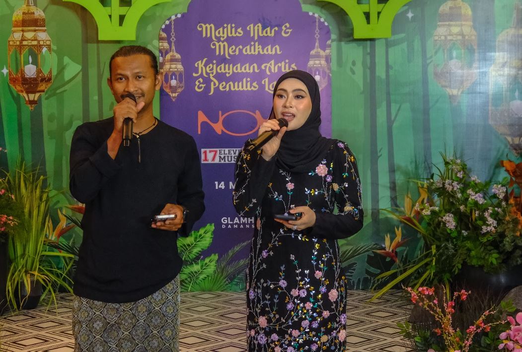Lagu Raya ‘Syawal Rindu’ Kolaborasi Sulung Black Hanifah & Adira ...